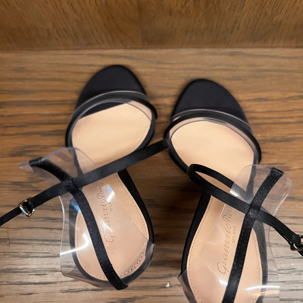 Gianvito Rossi Black Strappy Sandals